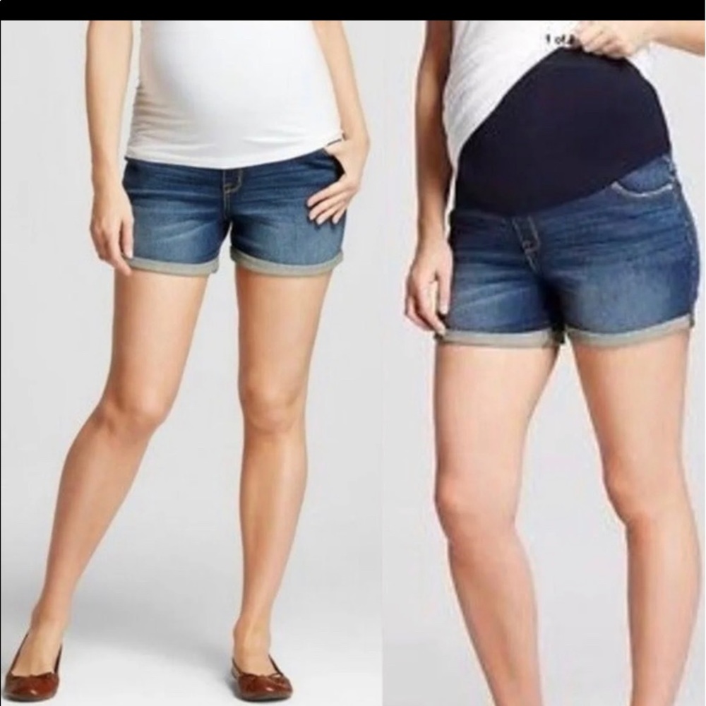 Liz Lange Jean Shorts Full Panel Rolled Cuff